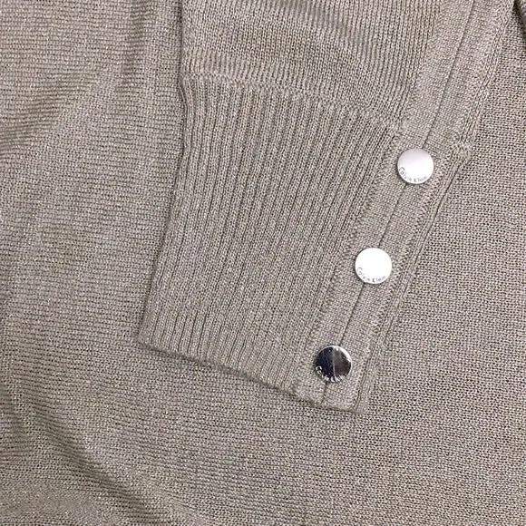 Calvin Klein metallic/grey top. US M - Picture 2 of 4